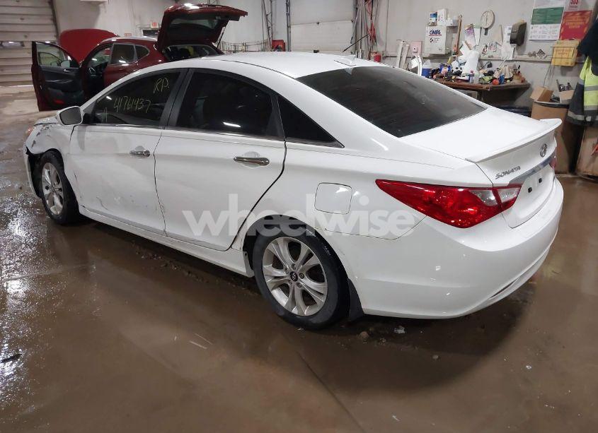 Photo 3 of 2013 Hyundai Sonata LIMITED (VIN 5NPEC4AC5DH529935)