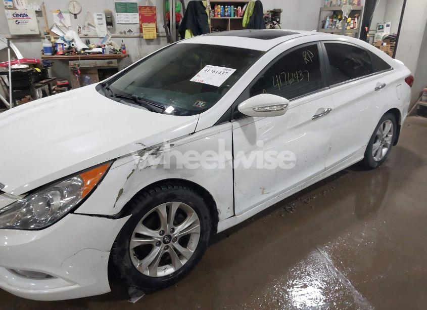 Photo 6 of 2013 Hyundai Sonata LIMITED (VIN 5NPEC4AC5DH529935)