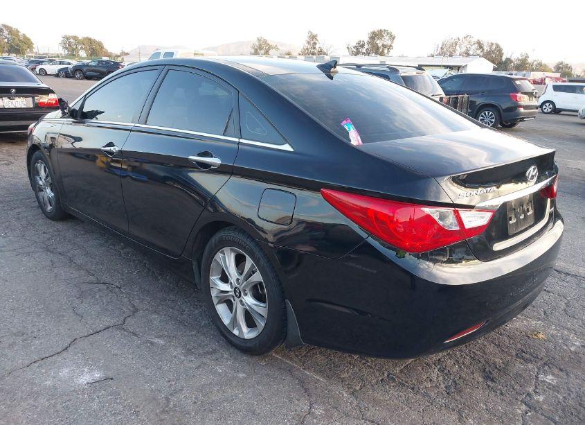 Photo 3 of 2013 Hyundai Sonata LIMITED (VIN 5NPEC4AC5DH597748)