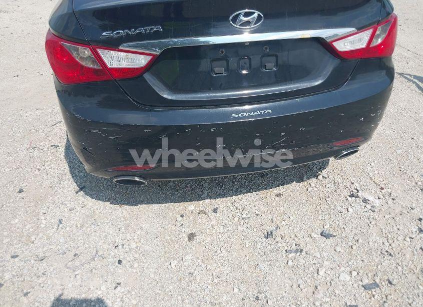 Photo 16 of 2013 Hyundai Sonata SE (VIN 5NPEC4AC5DH618792)