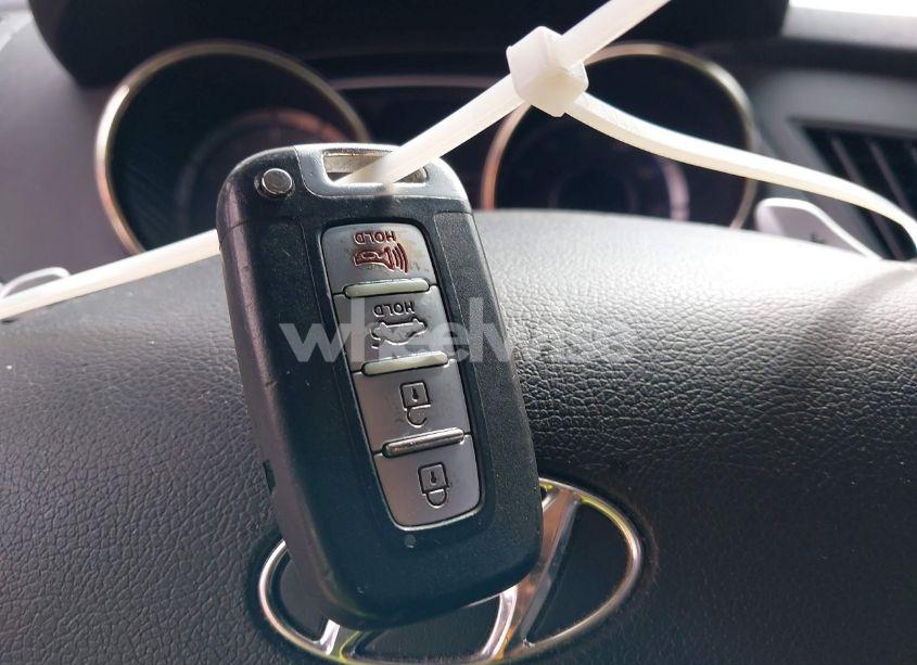 Photo 11 of 2013 Hyundai Sonata SE (VIN 5NPEC4AC5DH632384)