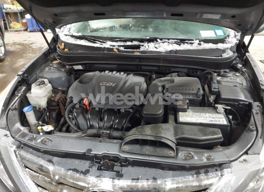 Photo 10 of 2013 Hyundai Sonata SE (VIN 5NPEC4AC5DH632983)