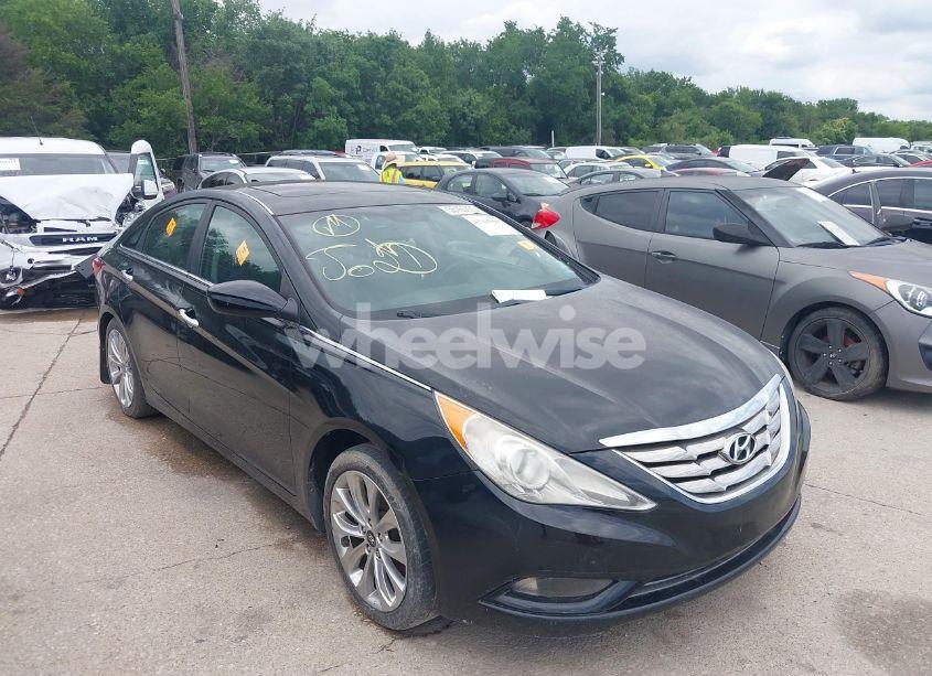 2013 Hyundai Sonata SE (VIN 5NPEC4AC5DH665854) main photo