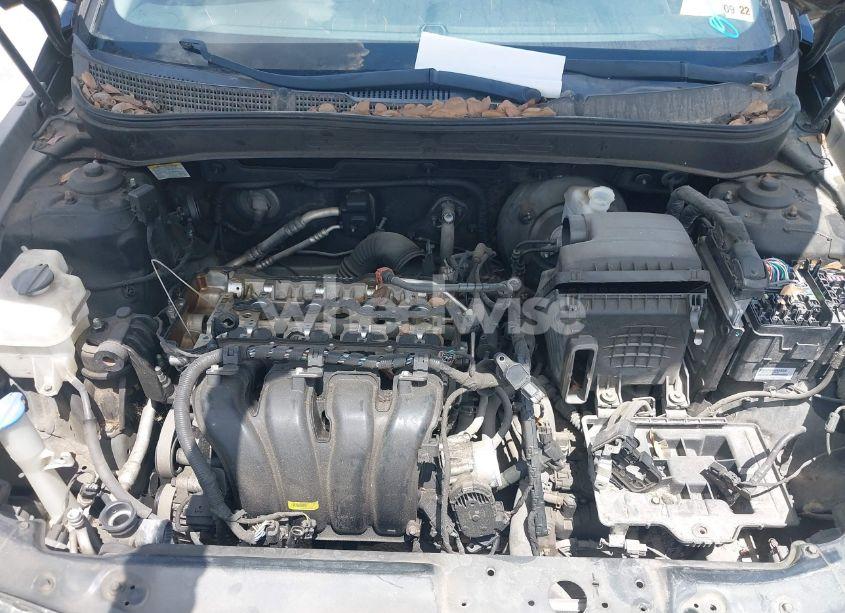 Photo 10 of 2013 Hyundai Sonata SE (VIN 5NPEC4AC5DH665854)