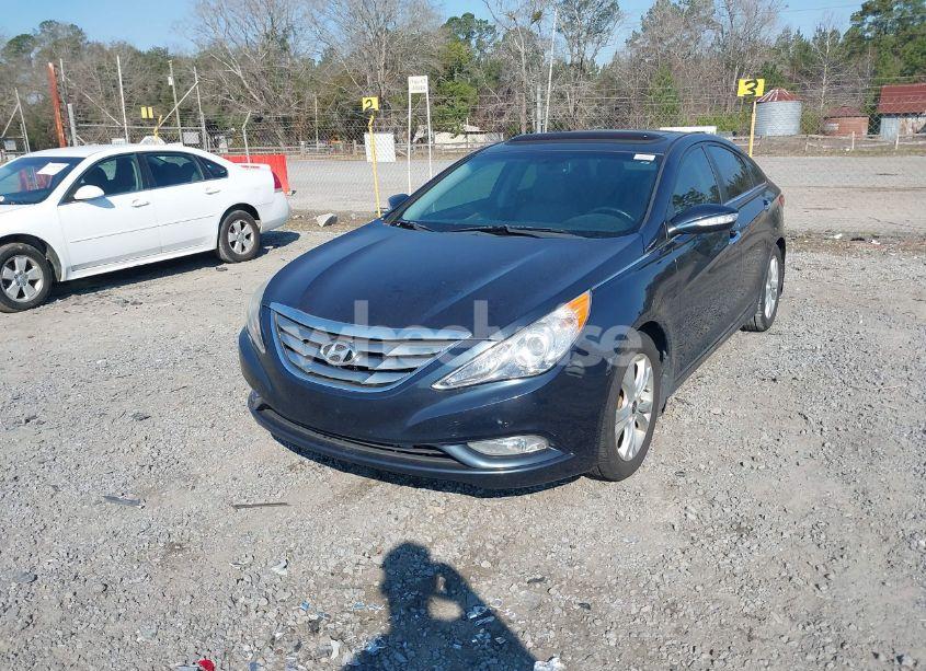 Photo 2 of 2013 Hyundai Sonata LIMITED (VIN 5NPEC4AC5DH671511)