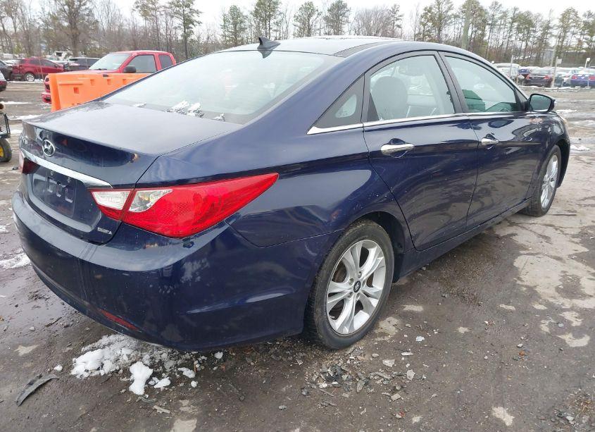 Photo 4 of 2013 Hyundai Sonata LIMITED (VIN 5NPEC4AC5DH730718)