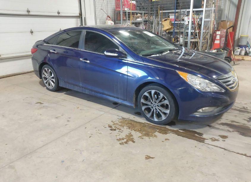 2014 Hyundai Sonata SE (VIN 5NPEC4AC5EH839259) main photo