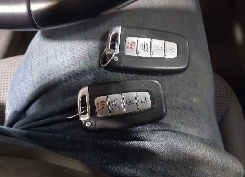 Photo 11 of 2014 Hyundai Sonata SE (VIN 5NPEC4AC5EH839259)