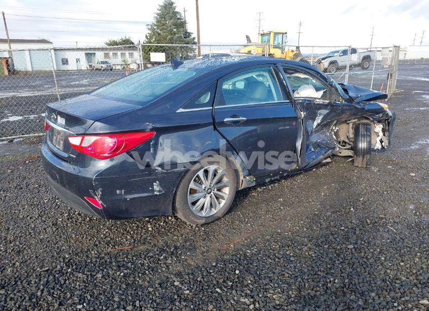Photo 4 of 2014 Hyundai Sonata LIMITED (VIN 5NPEC4AC5EH856675)