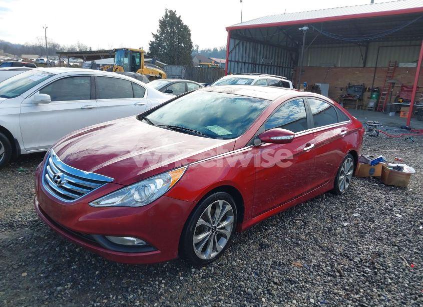 Photo 2 of 2014 Hyundai Sonata SE (VIN 5NPEC4AC5EH916938)