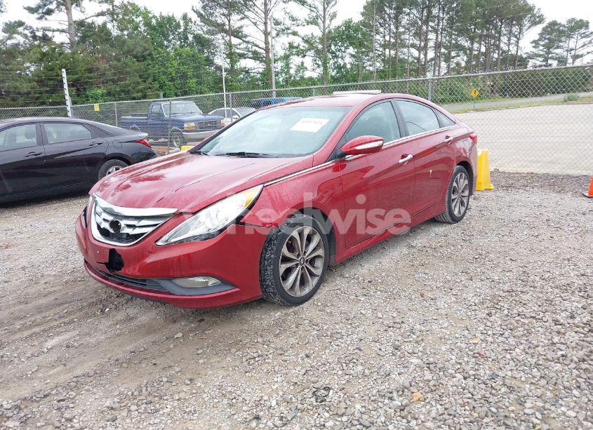 Photo 2 of 2014 Hyundai Sonata SE (VIN 5NPEC4AC5EH918463)