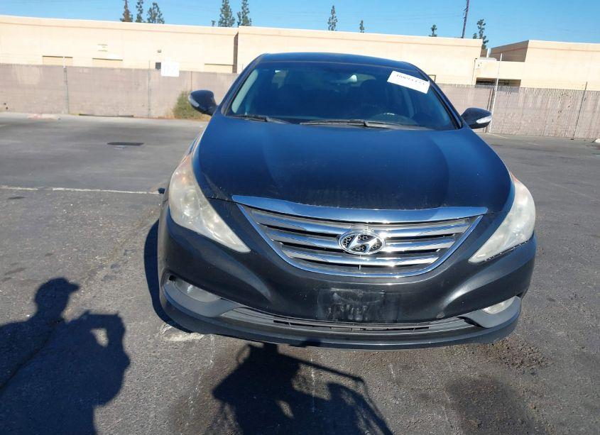 Photo 12 of 2014 Hyundai Sonata SE (VIN 5NPEC4AC5EH918561)