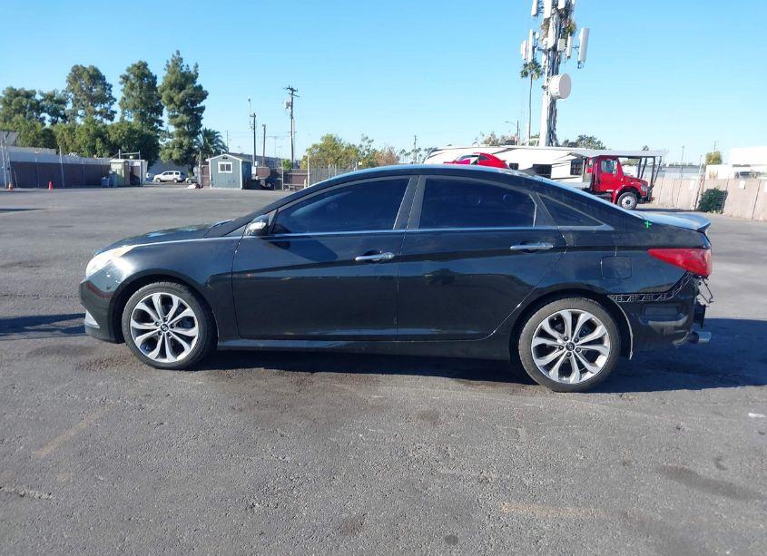 Photo 14 of 2014 Hyundai Sonata SE (VIN 5NPEC4AC5EH918561)