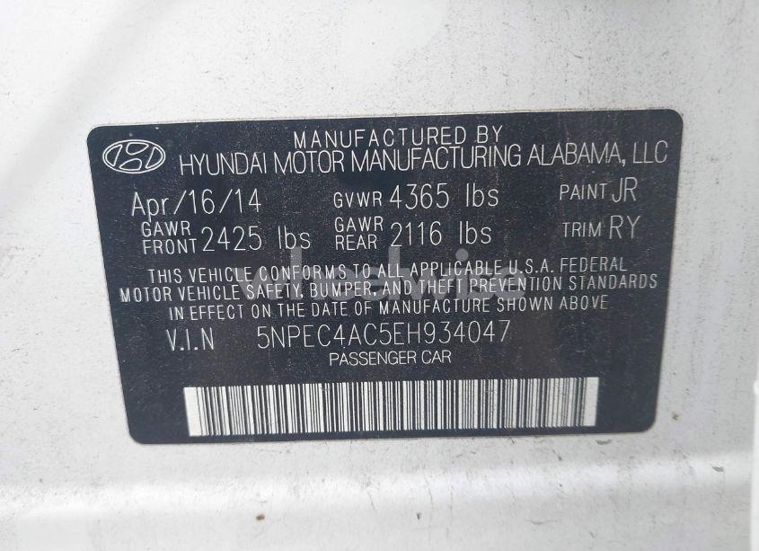 Photo 9 of 2014 Hyundai Sonata SE (VIN 5NPEC4AC5EH934047)