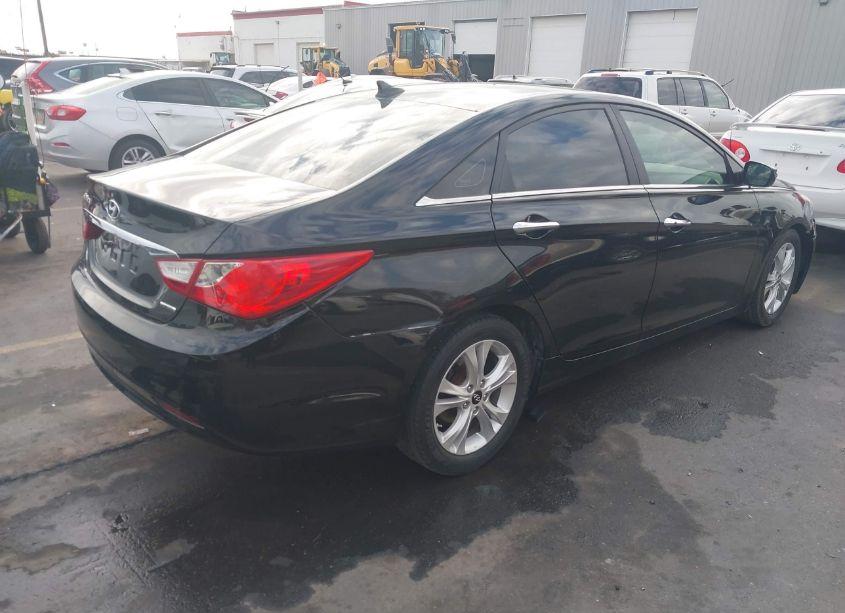Photo 4 of 2011 Hyundai Sonata LIMITED (VIN 5NPEC4AC6BH001740)