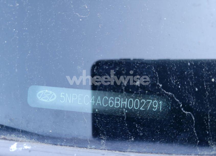 Photo 6 of 2011 Hyundai Sonata LIMITED (VIN 5NPEC4AC6BH002791)