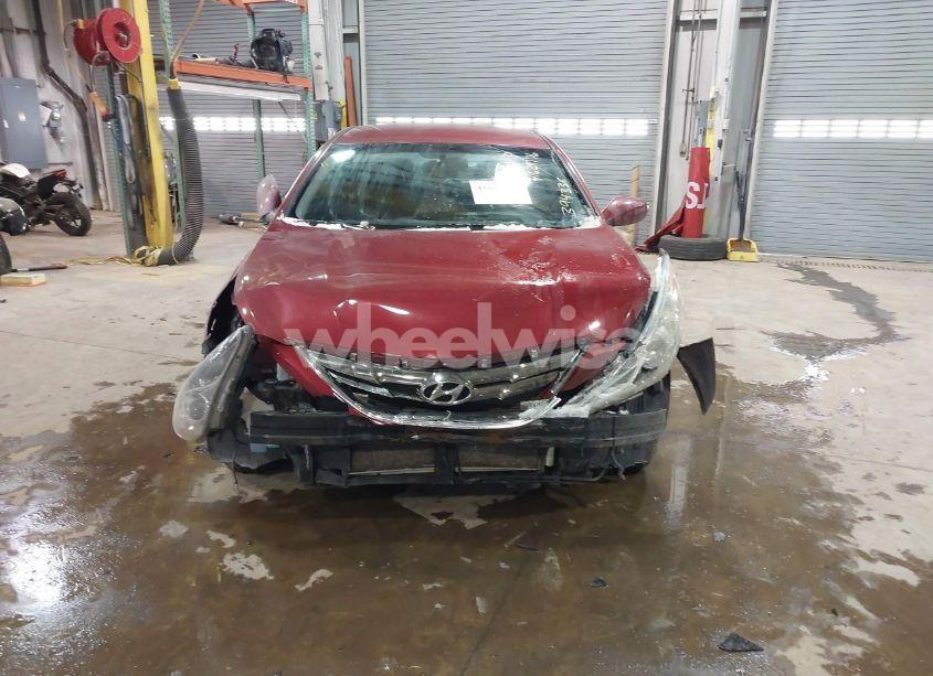 Photo 12 of 2011 Hyundai Sonata SE (VIN 5NPEC4AC6BH003892)