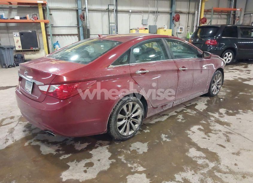 Photo 4 of 2011 Hyundai Sonata SE (VIN 5NPEC4AC6BH003892)