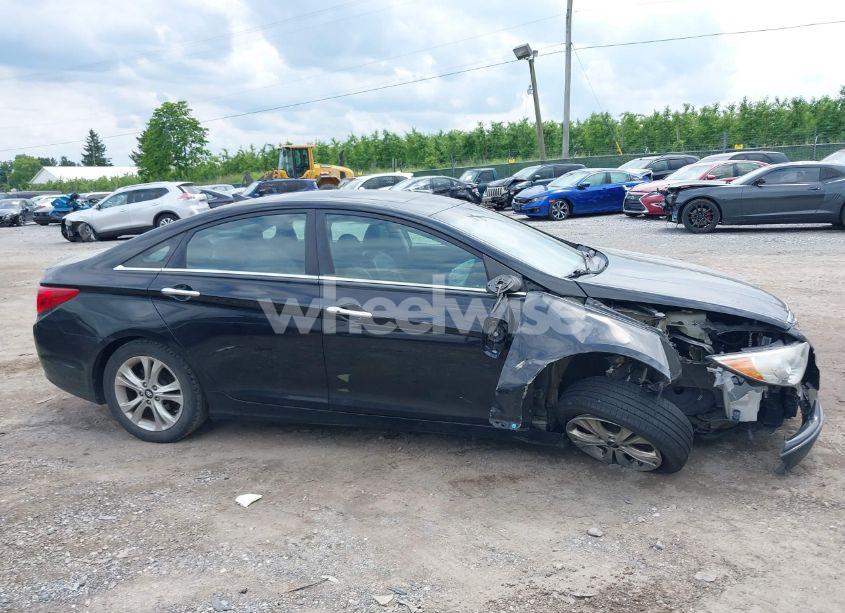 Photo 13 of 2011 Hyundai Sonata LIMITED (VIN 5NPEC4AC6BH011989)