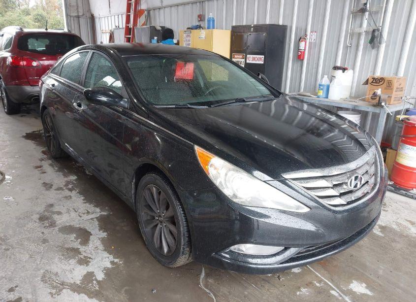 2011 Hyundai Sonata SE (VIN 5NPEC4AC6BH048685) main photo