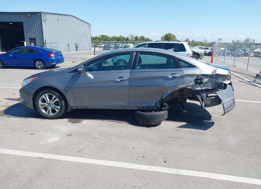 Photo 6 of 2011 Hyundai Sonata LIMITED (VIN 5NPEC4AC6BH061775)