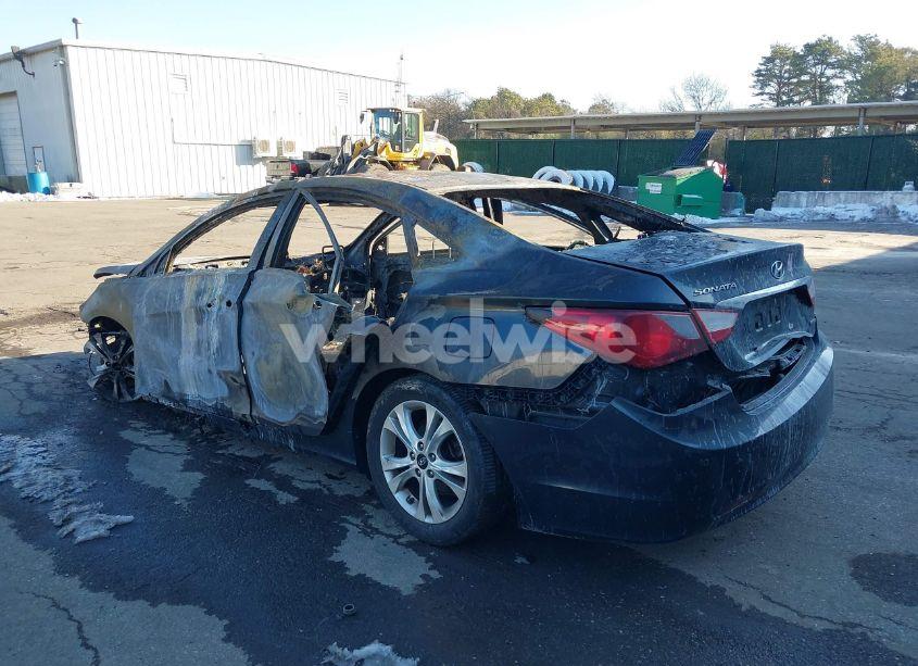 Photo 3 of 2011 Hyundai Sonata LIMITED (VIN 5NPEC4AC6BH095070)