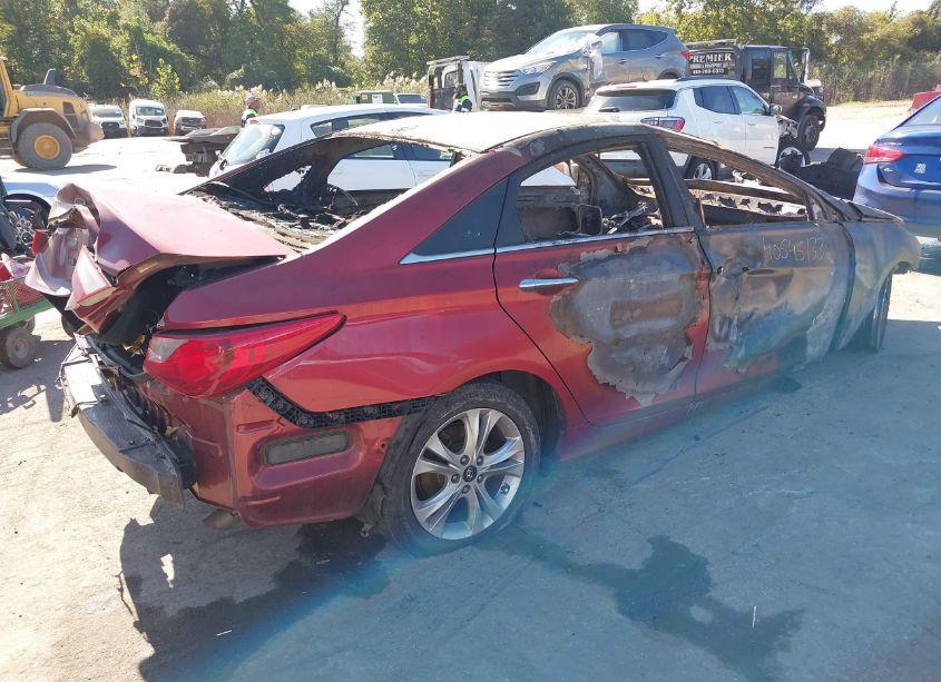 Photo 4 of 2011 Hyundai Sonata LIMITED (VIN 5NPEC4AC6BH139388)