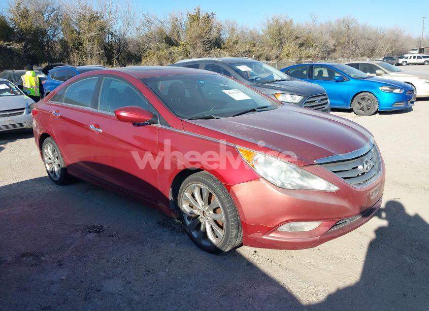 2011 Hyundai Sonata SE (VIN 5NPEC4AC6BH182600) main photo