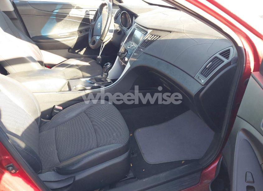 Photo 5 of 2011 Hyundai Sonata SE (VIN 5NPEC4AC6BH182600)