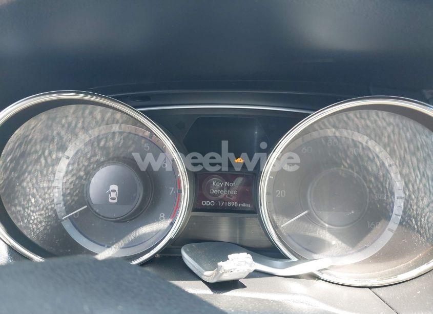 Photo 7 of 2011 Hyundai Sonata SE (VIN 5NPEC4AC6BH208550)