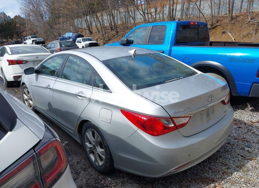 Photo 3 of 2011 Hyundai Sonata LIMITED (VIN 5NPEC4AC6BH237515)