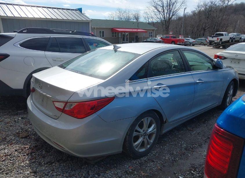 Photo 4 of 2011 Hyundai Sonata LIMITED (VIN 5NPEC4AC6BH237515)