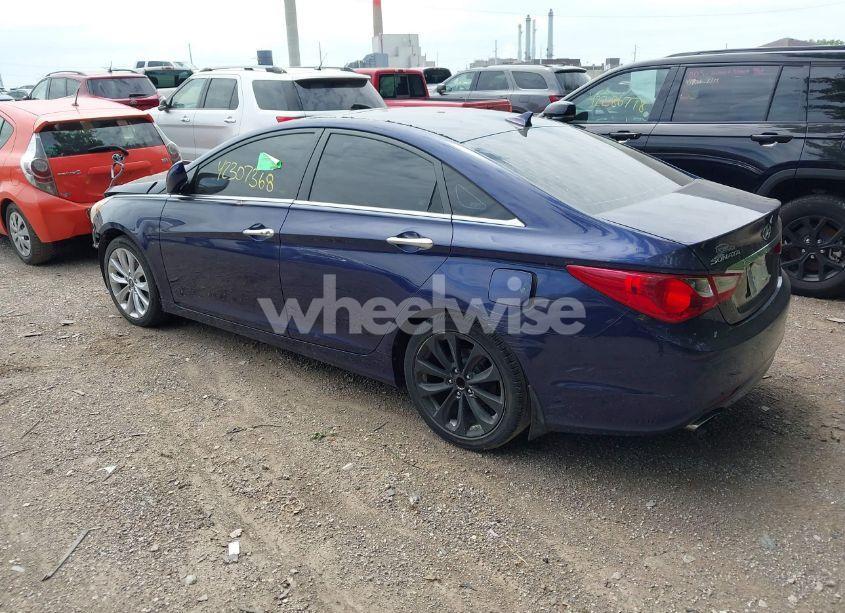 Photo 3 of 2011 Hyundai Sonata SE (VIN 5NPEC4AC6BH256680)