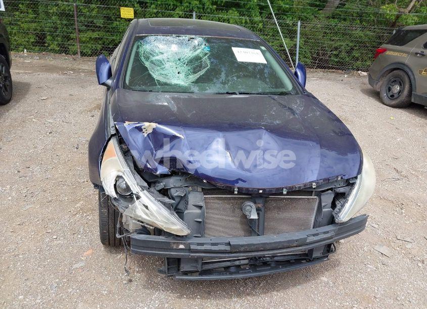 Photo 6 of 2011 Hyundai Sonata SE (VIN 5NPEC4AC6BH256680)