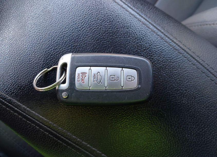 Photo 11 of 2011 Hyundai Sonata LIMITED (VIN 5NPEC4AC6BH257232)