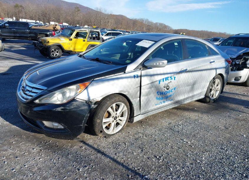 Photo 2 of 2011 Hyundai Sonata LIMITED (VIN 5NPEC4AC6BH257232)