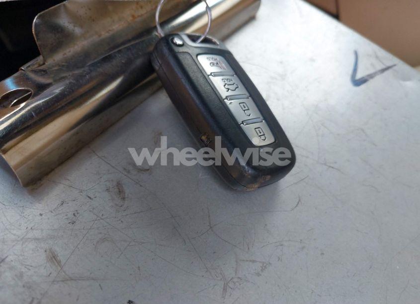 Photo 11 of 2011 Hyundai Sonata LIMITED (VIN 5NPEC4AC6BH257926)