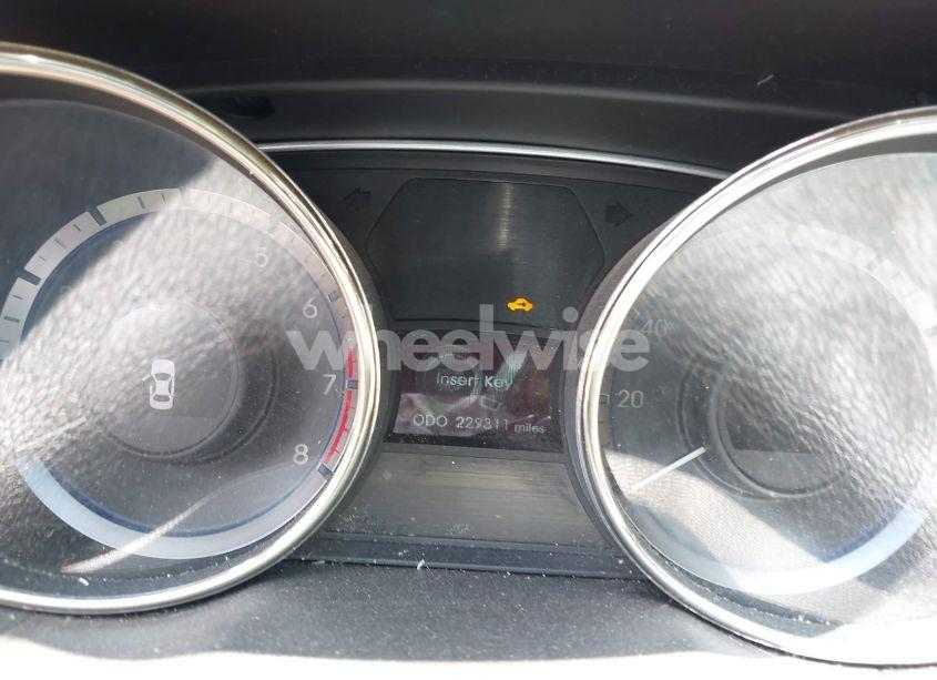 Photo 7 of 2011 Hyundai Sonata LIMITED (VIN 5NPEC4AC6BH257926)