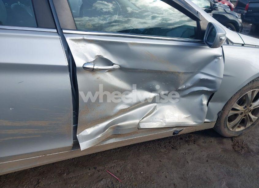 Photo 6 of 2011 Hyundai Sonata LIMITED (VIN 5NPEC4AC6BH282258)