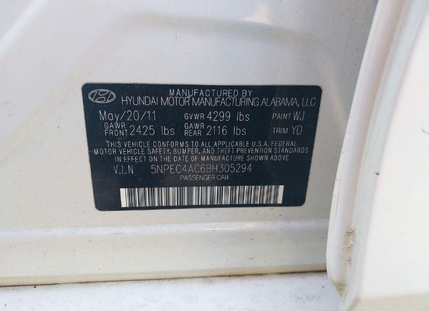 Photo 9 of 2011 Hyundai Sonata LIMITED (VIN 5NPEC4AC6BH305294)