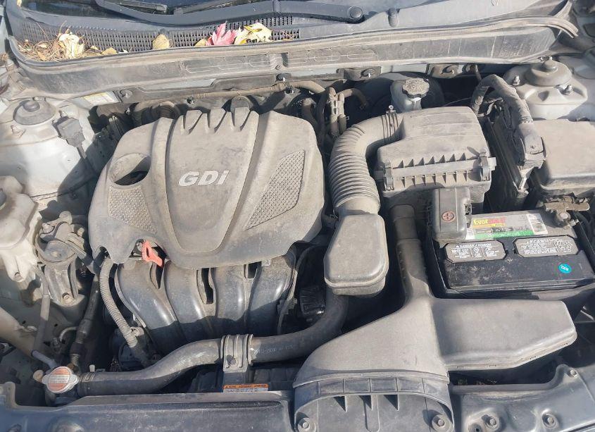 Photo 10 of 2012 Hyundai Sonata SE (VIN 5NPEC4AC6CH351760)