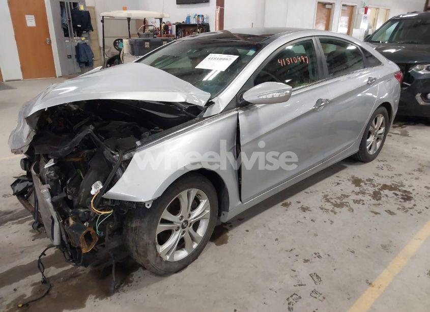 Photo 2 of 2012 Hyundai Sonata LIMITED (VIN 5NPEC4AC6CH358580)