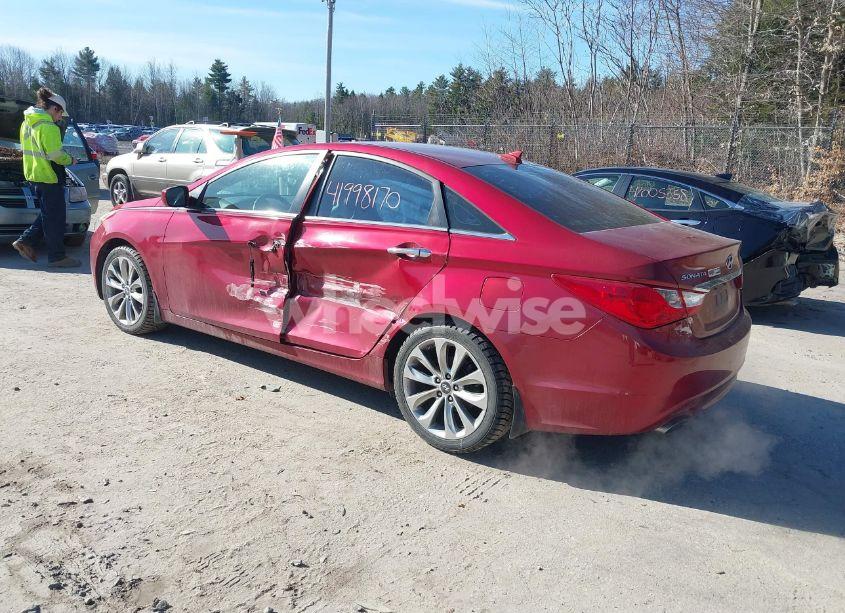 Photo 3 of 2012 Hyundai Sonata SE (VIN 5NPEC4AC6CH383978)