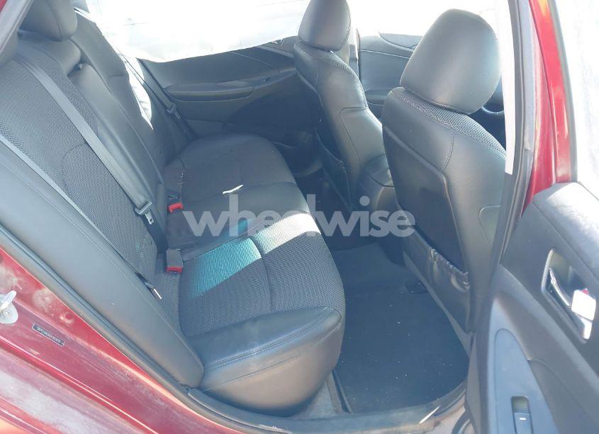 Photo 8 of 2012 Hyundai Sonata SE (VIN 5NPEC4AC6CH383978)