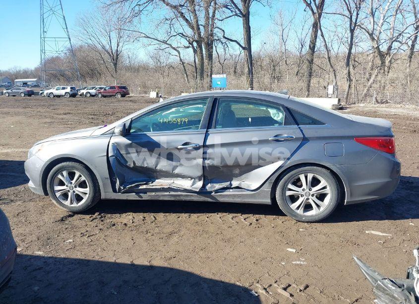 Photo 15 of 2012 Hyundai Sonata LIMITED (VIN 5NPEC4AC6CH393829)