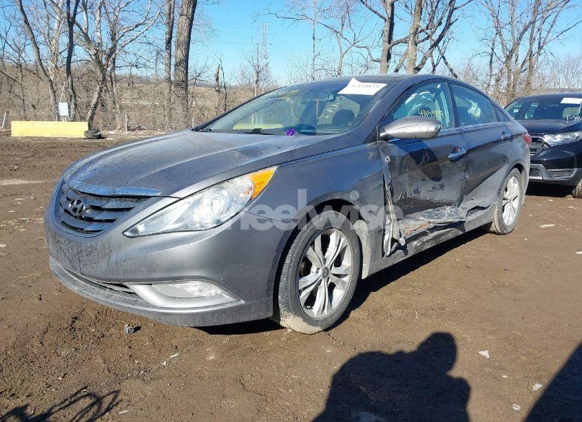 Photo 2 of 2012 Hyundai Sonata LIMITED (VIN 5NPEC4AC6CH393829)