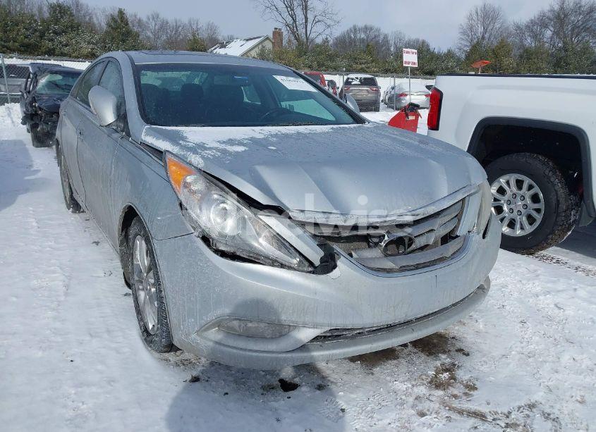 Photo 6 of 2013 Hyundai Sonata LIMITED (VIN 5NPEC4AC6DH510679)