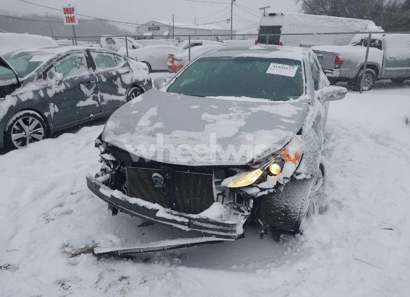 Photo 2 of 2013 Hyundai Sonata LIMITED (VIN 5NPEC4AC6DH541317)