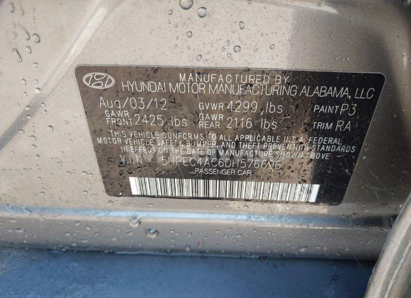 Photo 9 of 2013 Hyundai Sonata SE (VIN 5NPEC4AC6DH576696)