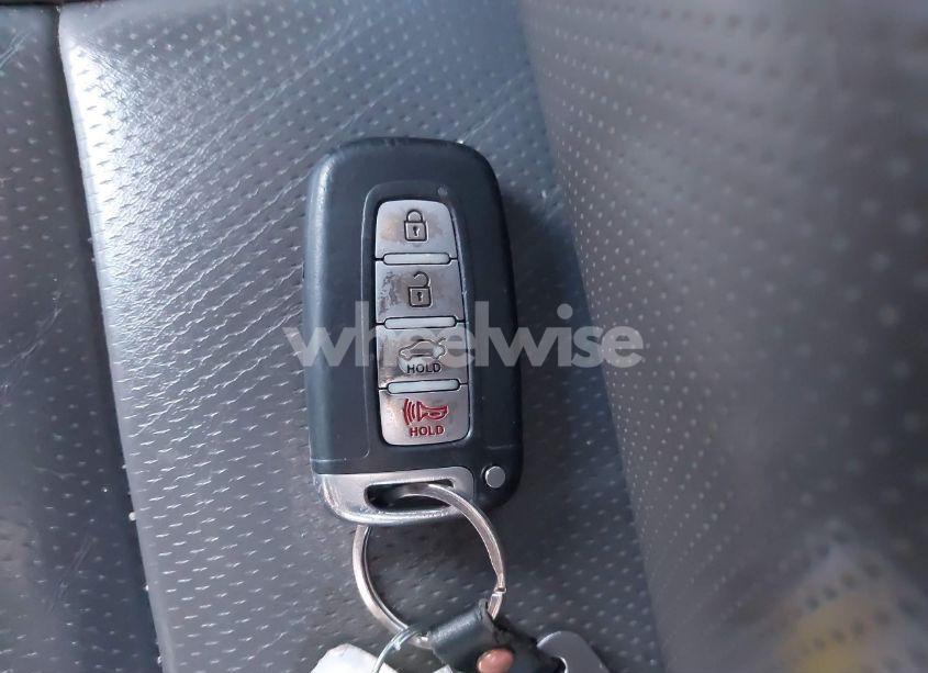 Photo 11 of 2013 Hyundai Sonata LIMITED (VIN 5NPEC4AC6DH583809)